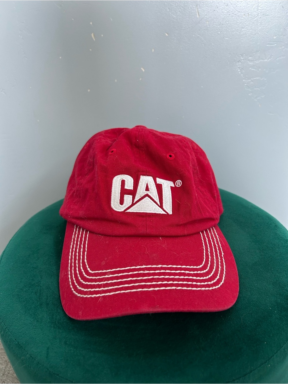 CAT caterpillar red structured baseball cap 100% cotton Vintage Trucker Style